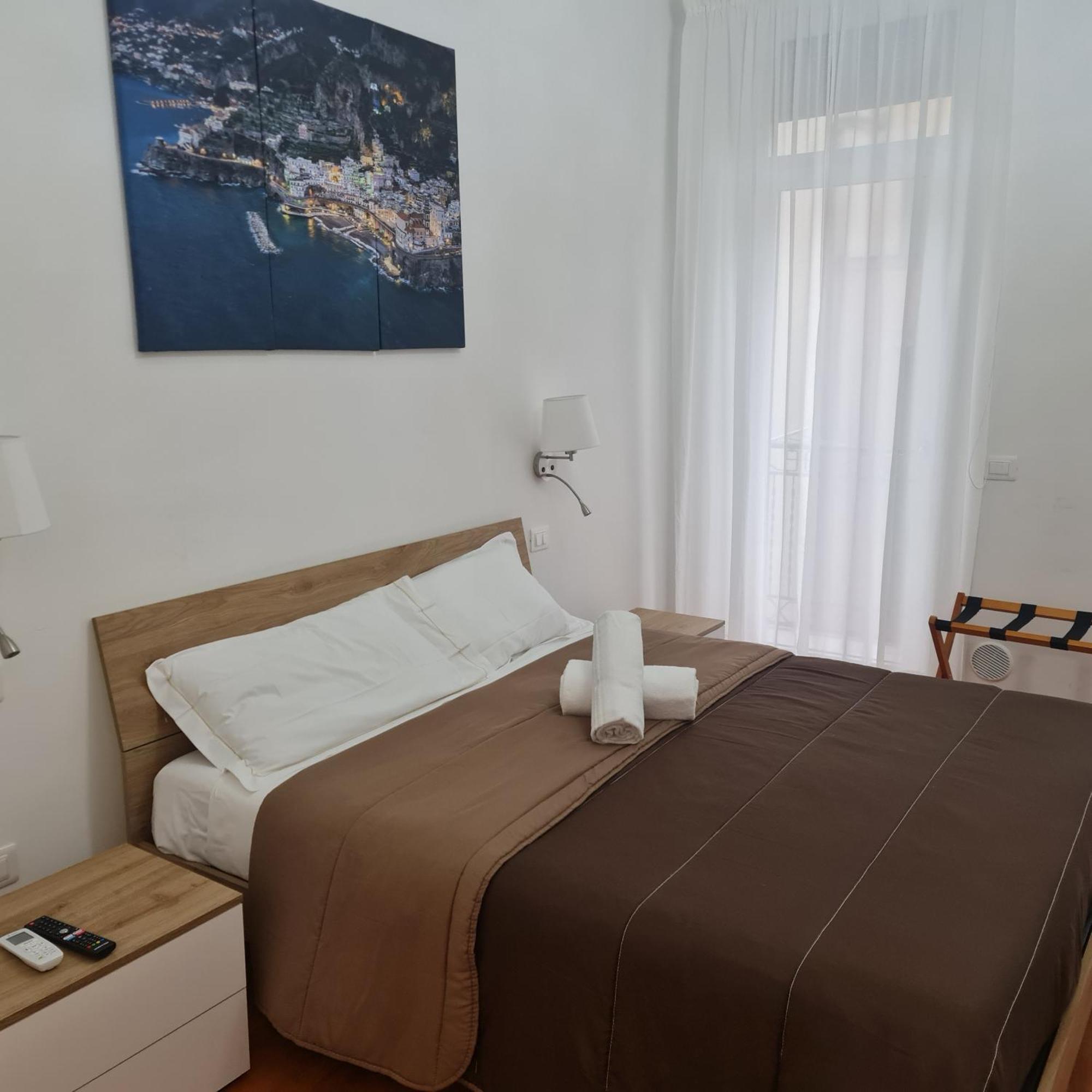 Mare Fuori B&B 萨莱诺 外观 照片