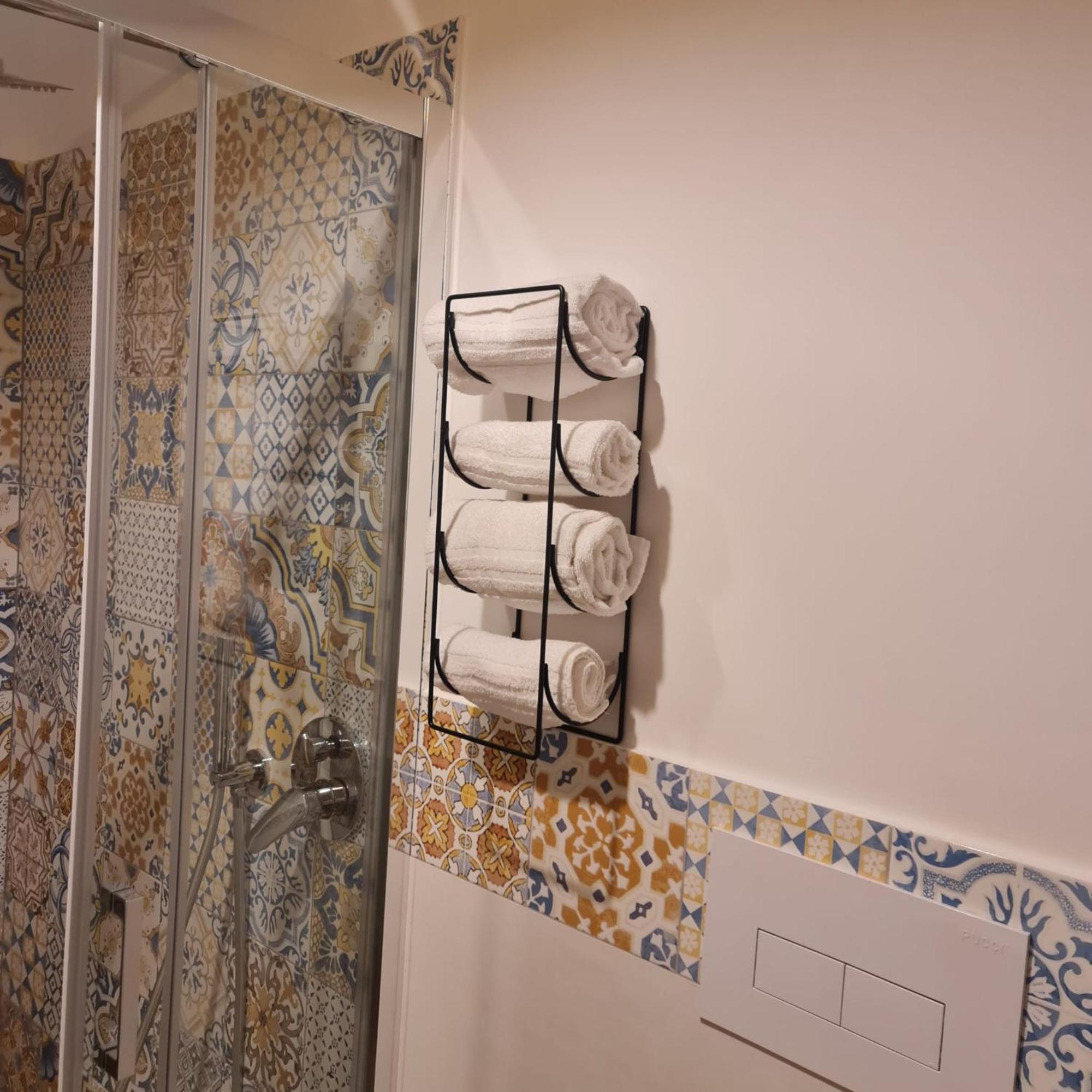 Mare Fuori B&B 萨莱诺 外观 照片